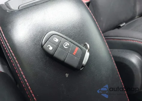 2016 Dodge Journey R/T из США, поврежденный, VIN 3C4PDCEG4GT103543